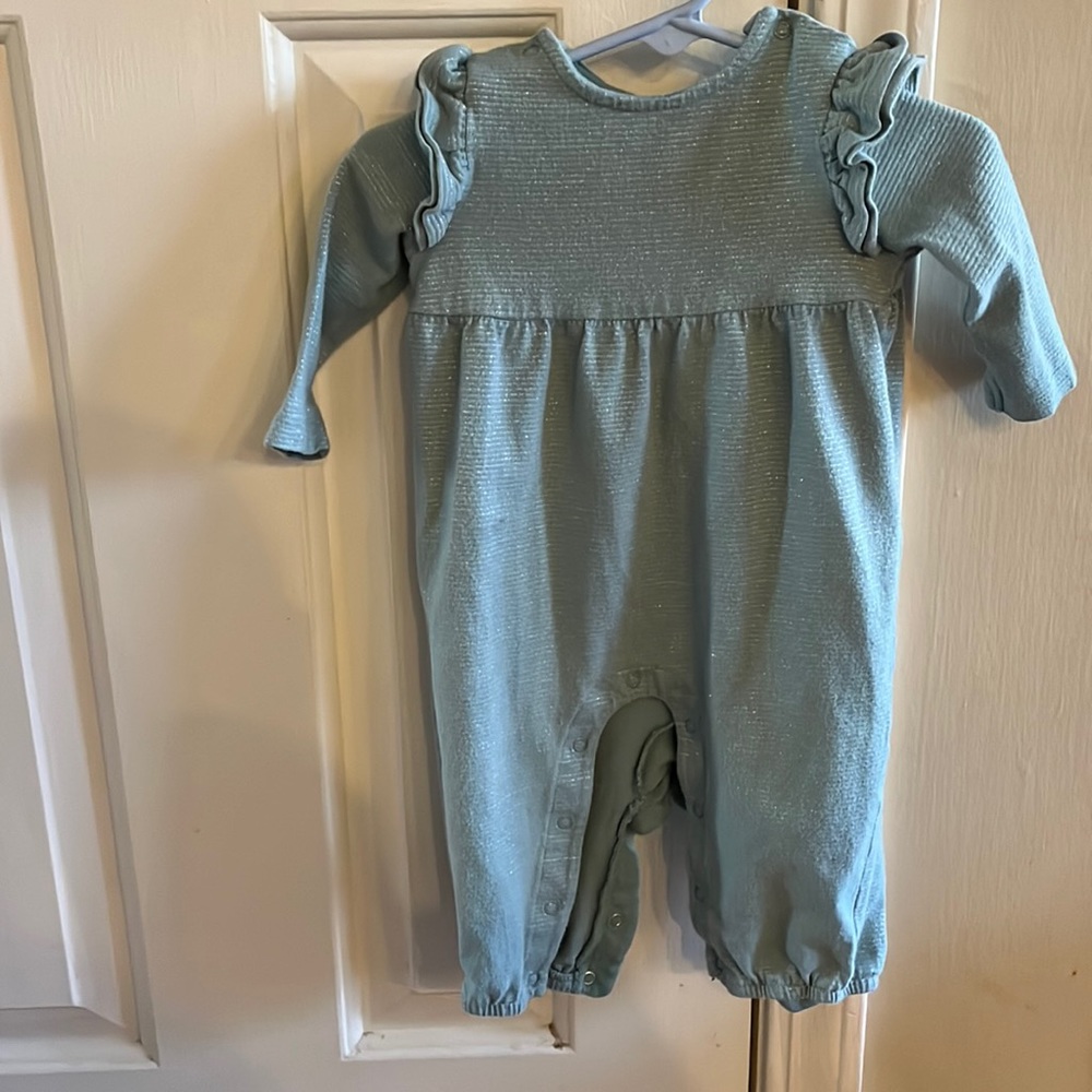 Cat & Jack onesie 3-6 months